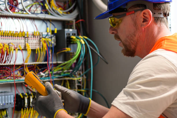 Best Affordable Emergency Electrician  in Trabuco Nyon, CA